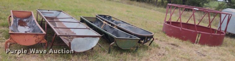 image for item EQ9431 (5) livestock feeders
