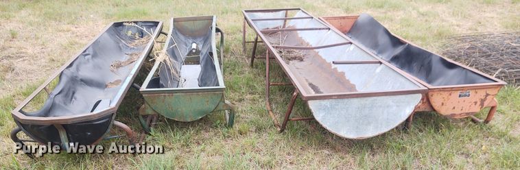 image for item EQ9431 (5) livestock feeders