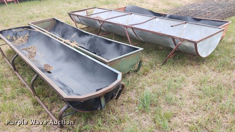 image for item EQ9431 (5) livestock feeders