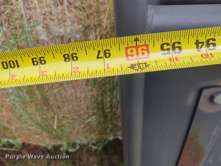 image for item EQ9433 Priefert tub and alley