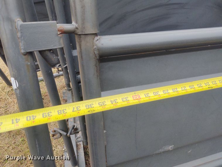 image for item EQ9433 Priefert tub and alley