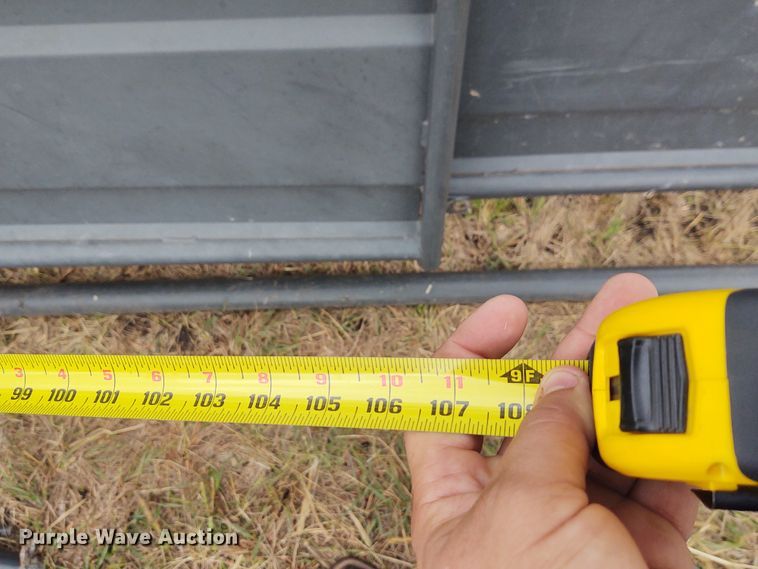 image for item EQ9433 Priefert tub and alley