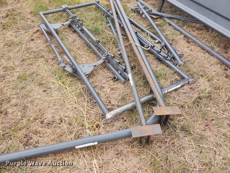 image for item EQ9433 Priefert tub and alley