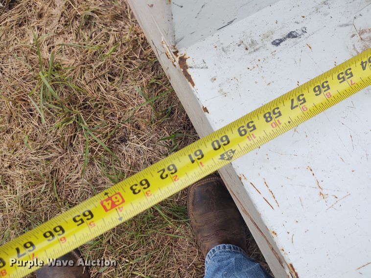 image for item EQ9437 L-shaped fuel tank