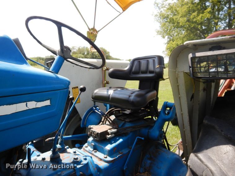 image for item FR9030 Ford 5000  tractor