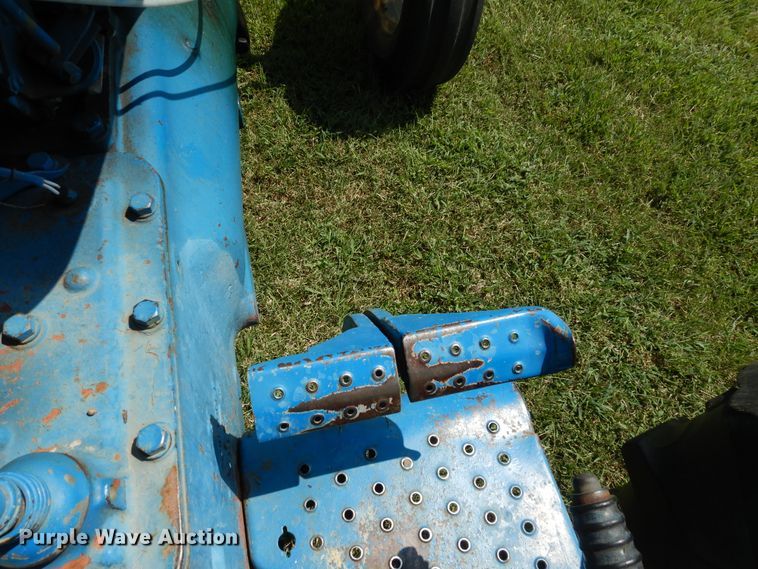 image for item FR9030 Ford 5000  tractor