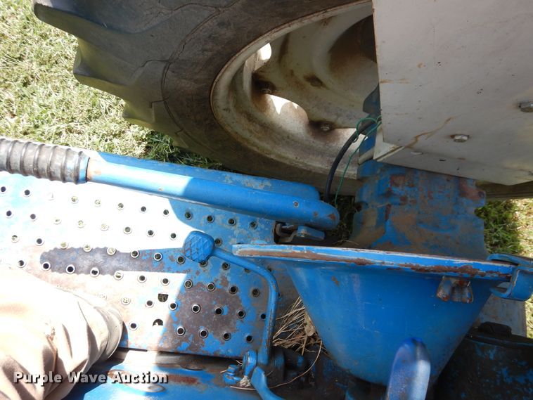 image for item FR9030 Ford 5000  tractor