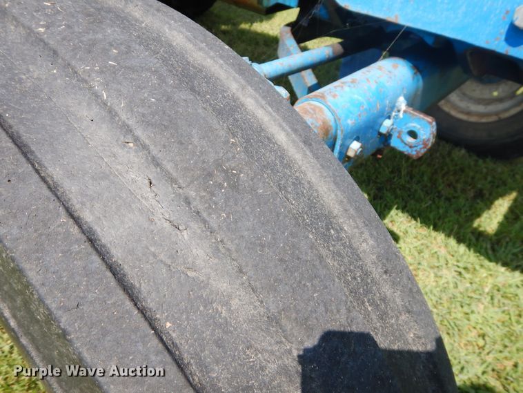 image for item FR9030 Ford 5000  tractor