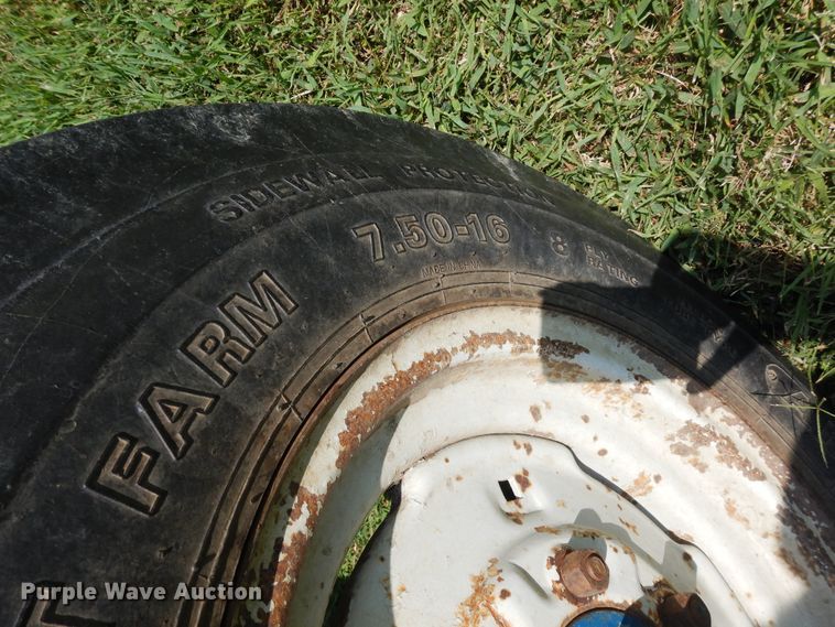 image for item FR9030 Ford 5000  tractor