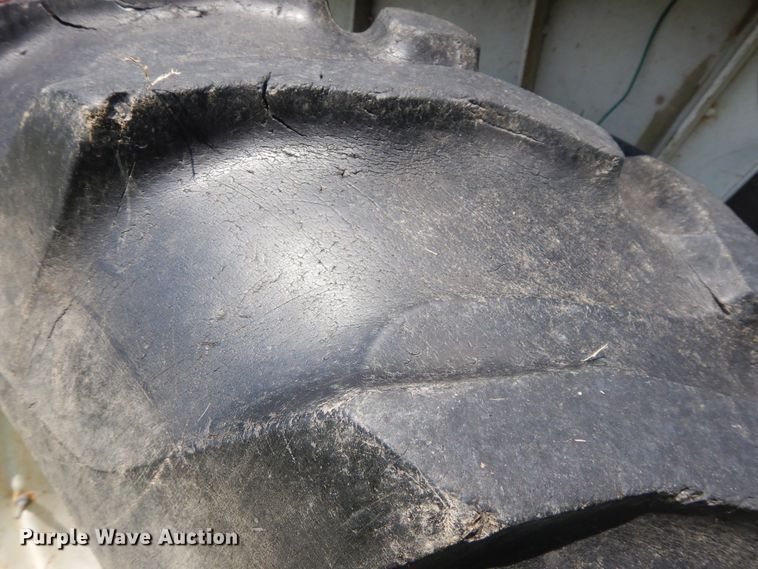 image for item FR9030 Ford 5000  tractor