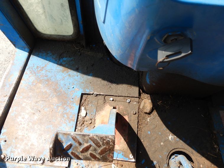 image for item FR9031 Ford 7600  tractor