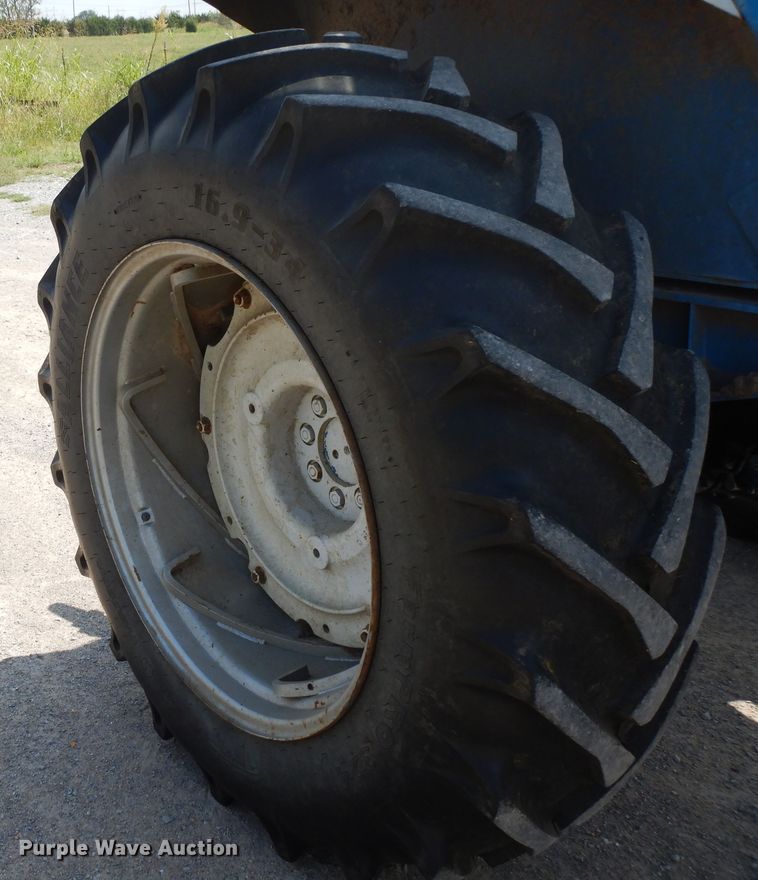 image for item FR9031 Ford 7600  tractor