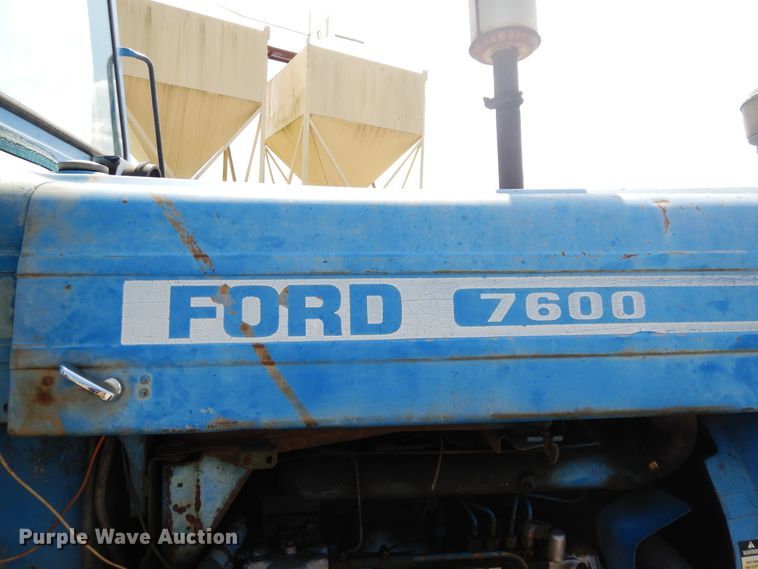 image for item FR9031 Ford 7600  tractor