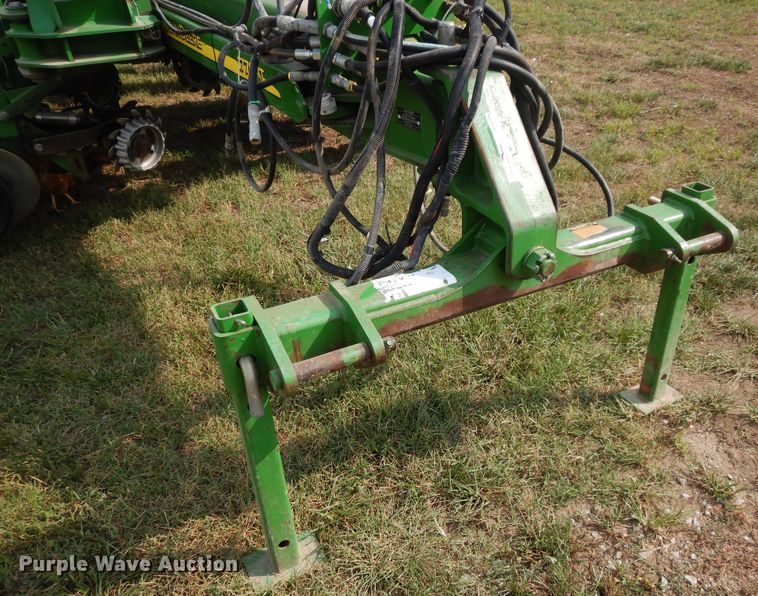 image for item FR9032 2011 John Deere 1770NT no-till planter