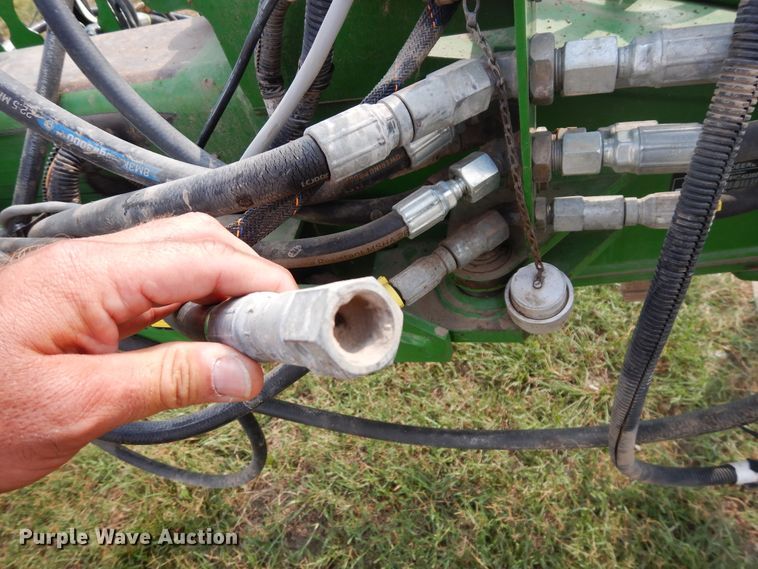 image for item FR9032 2011 John Deere 1770NT no-till planter