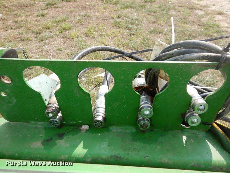 image for item FR9032 2011 John Deere 1770NT no-till planter