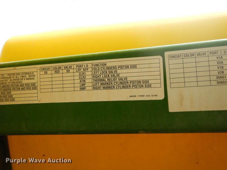 image for item FR9032 2011 John Deere 1770NT no-till planter