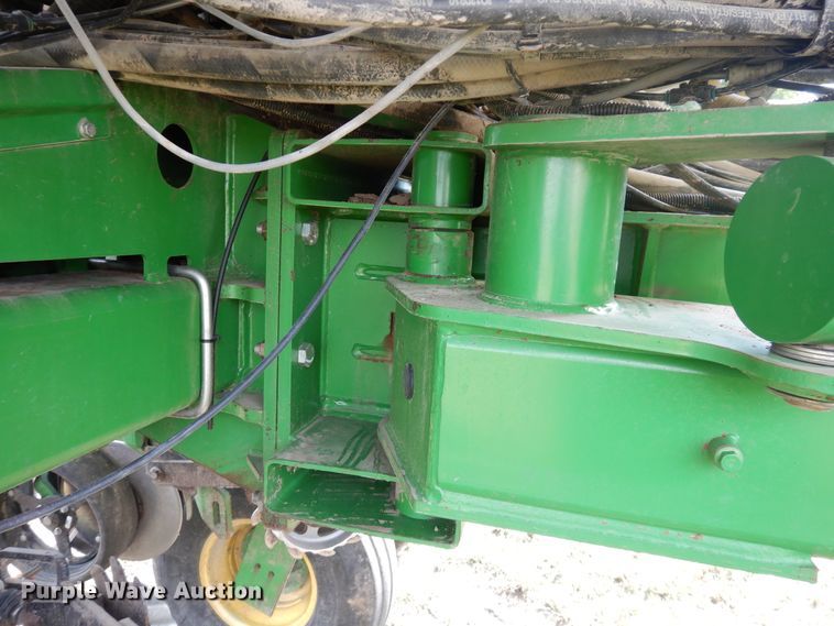 image for item FR9032 2011 John Deere 1770NT no-till planter