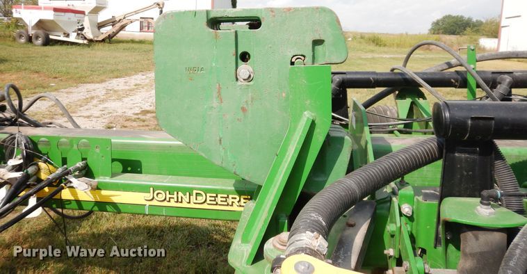 image for item FR9032 2011 John Deere 1770NT no-till planter