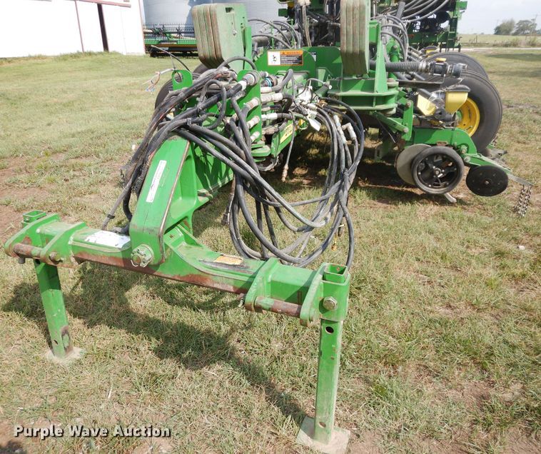 image for item FR9032 2011 John Deere 1770NT no-till planter
