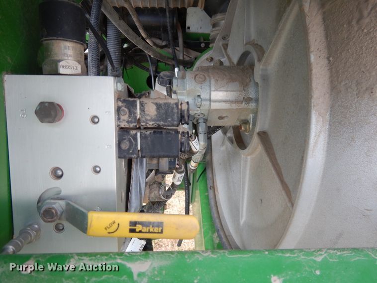 image for item FR9032 2011 John Deere 1770NT no-till planter