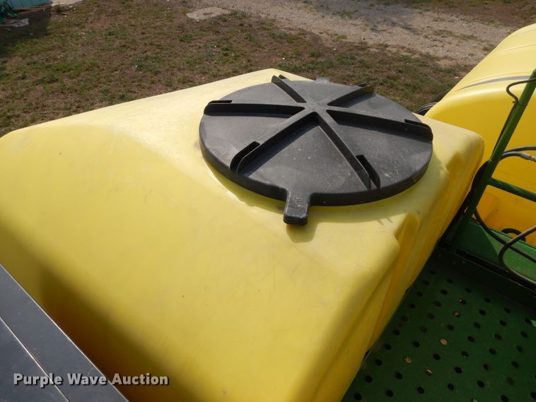 image for item FR9032 2011 John Deere 1770NT no-till planter