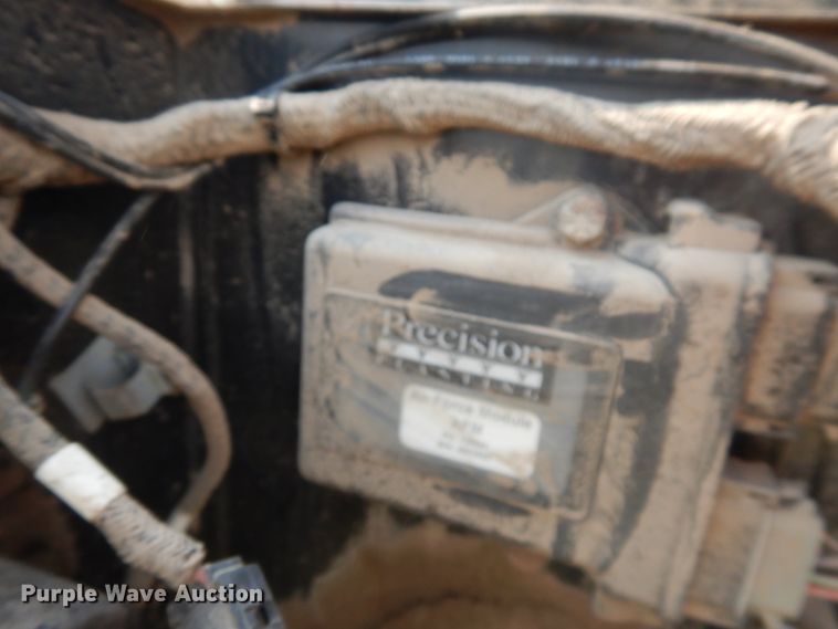 image for item FR9032 2011 John Deere 1770NT no-till planter