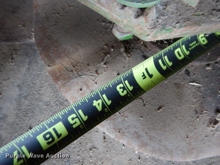 image for item FR9032 2011 John Deere 1770NT no-till planter