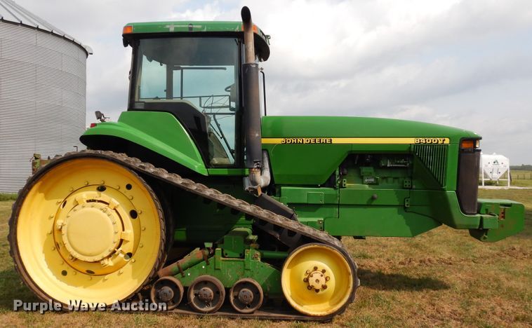 image for item FR9033 1998 John Deere 8400T  tractor