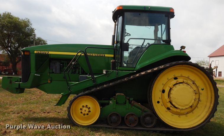 image for item FR9033 1998 John Deere 8400T  tractor