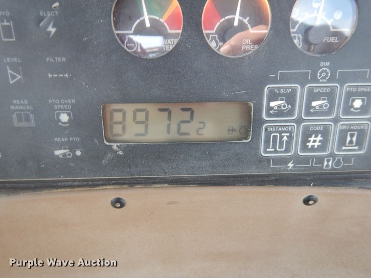 image for item FR9033 1998 John Deere 8400T  tractor