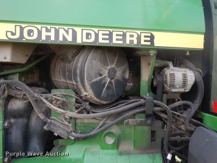 image for item FR9033 1998 John Deere 8400T  tractor