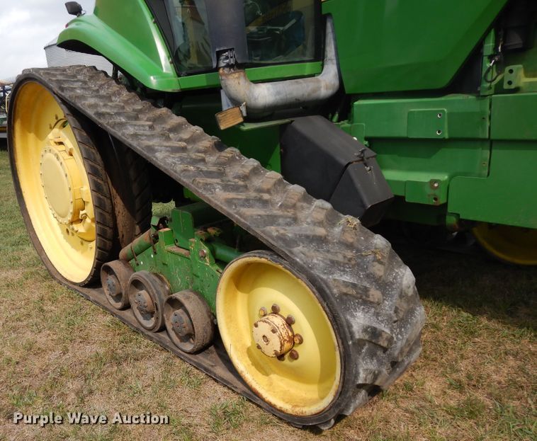 image for item FR9033 1998 John Deere 8400T  tractor