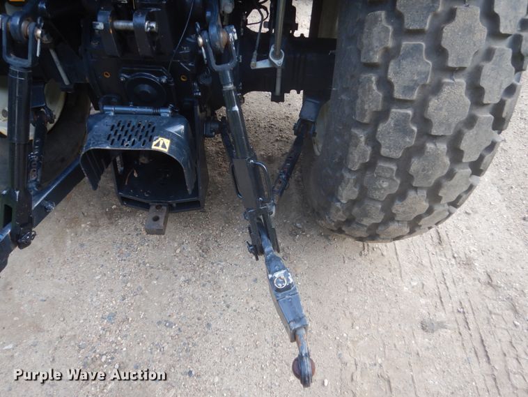 image for item FT9137 2011 New Holland T4030  tractor