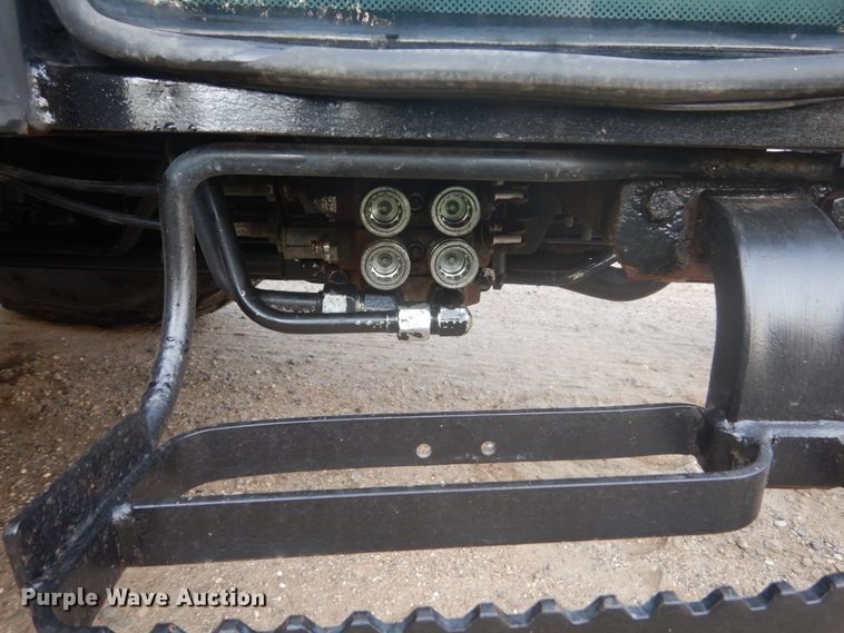 image for item FT9137 2011 New Holland T4030  tractor