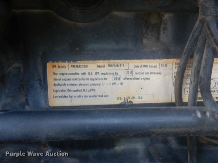 image for item FT9137 2011 New Holland T4030  tractor