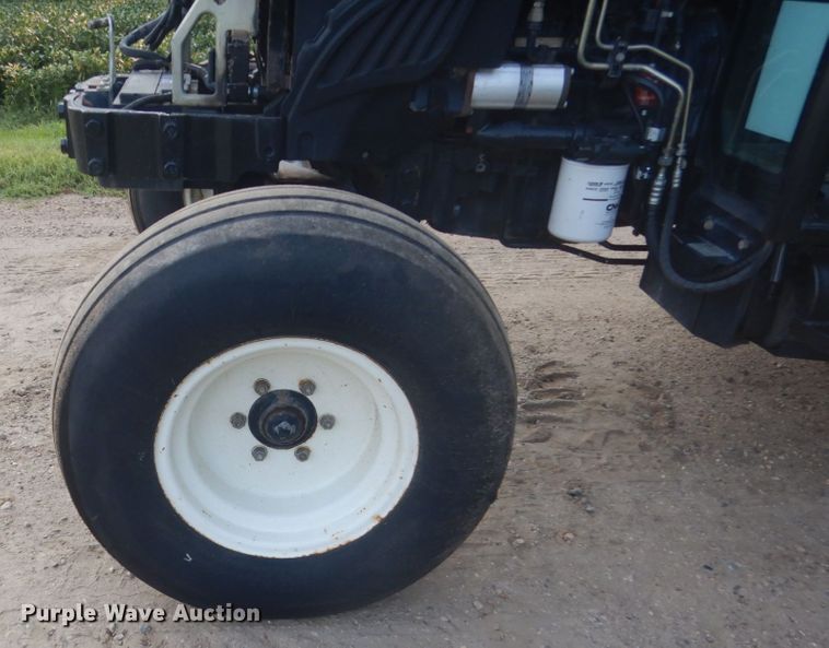 image for item FT9137 2011 New Holland T4030  tractor