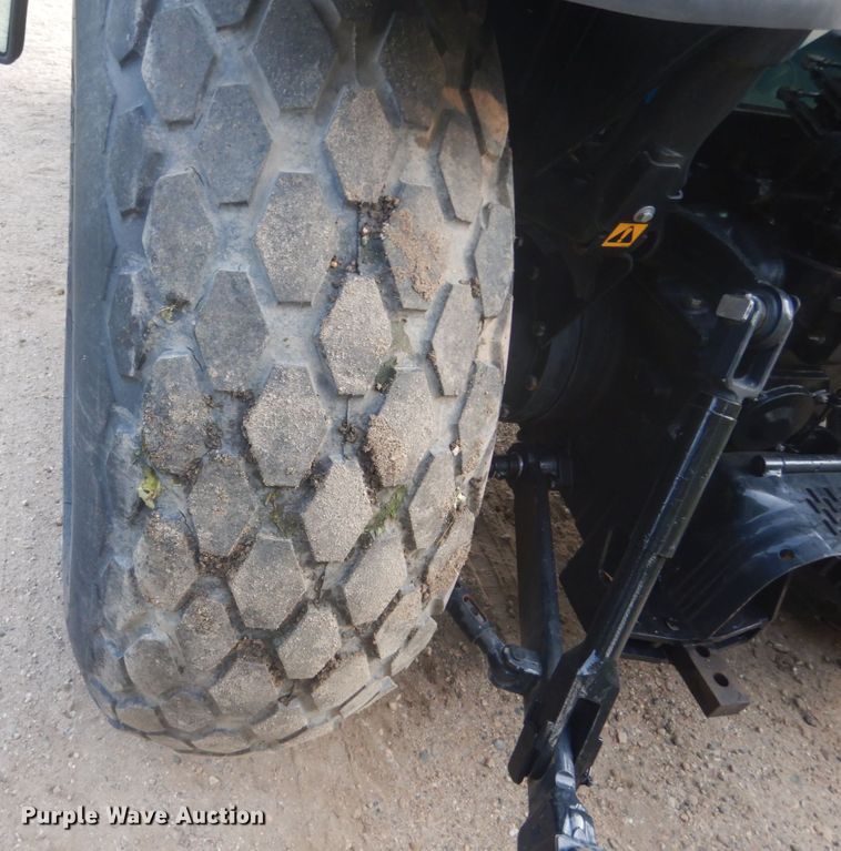 image for item FT9137 2011 New Holland T4030  tractor