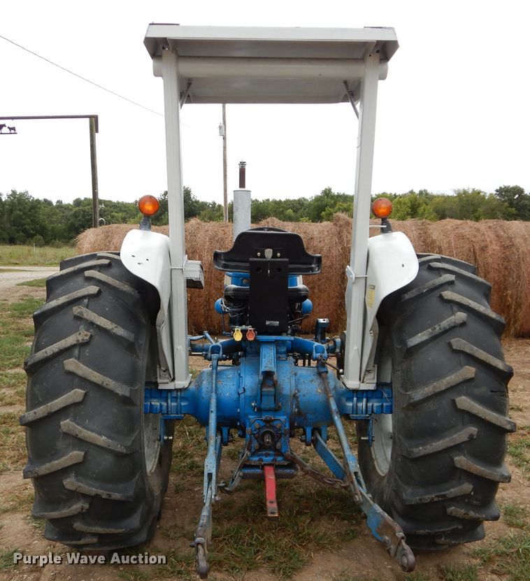 image for item FY9237 Ford 4600  tractor