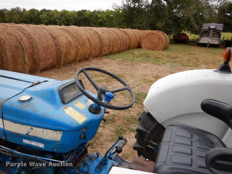 image for item FY9237 Ford 4600  tractor