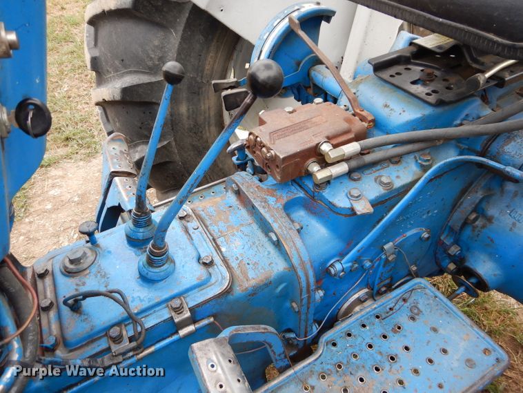 image for item FY9237 Ford 4600  tractor