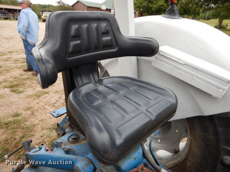 image for item FY9237 Ford 4600  tractor