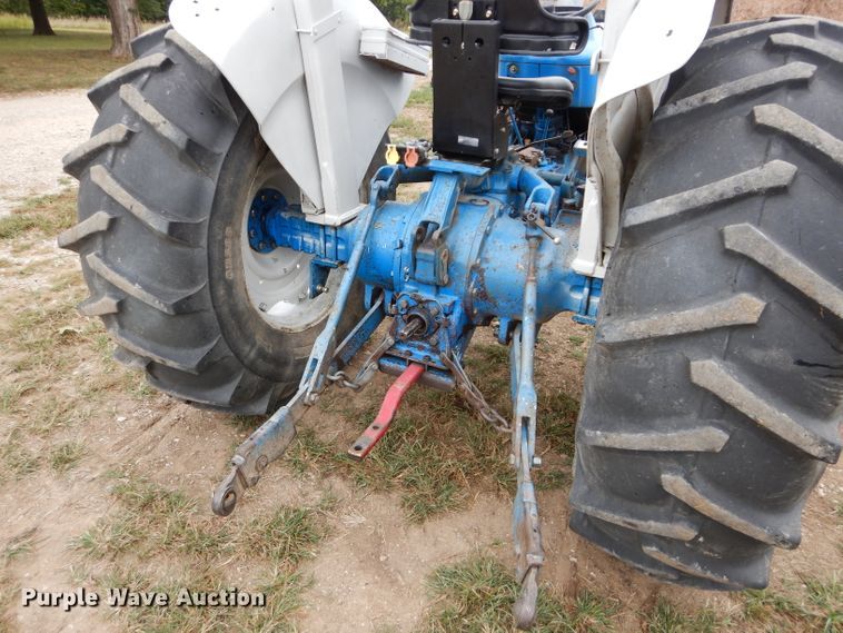 image for item FY9237 Ford 4600  tractor
