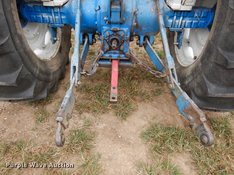 image for item FY9237 Ford 4600  tractor