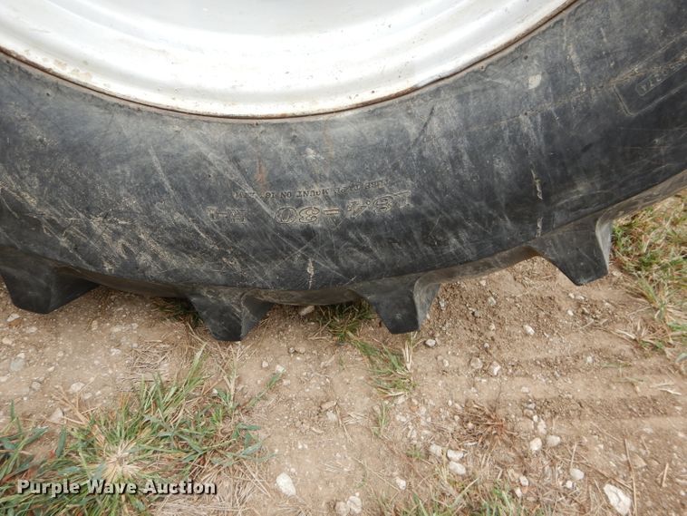 image for item FY9237 Ford 4600  tractor