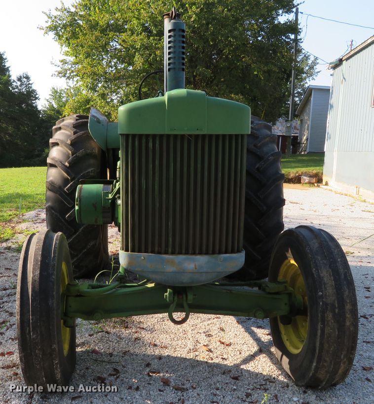 image for item GI9198 1954 John Deere R  tractor