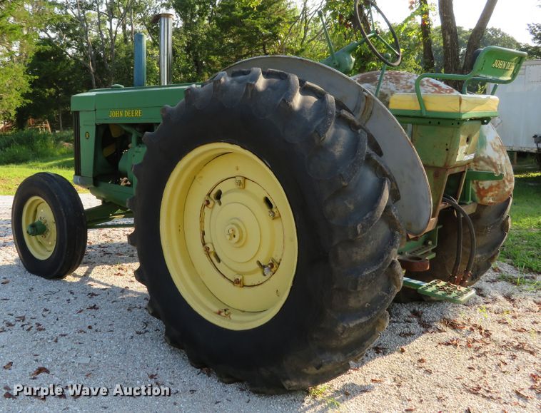 image for item GI9198 1954 John Deere R  tractor