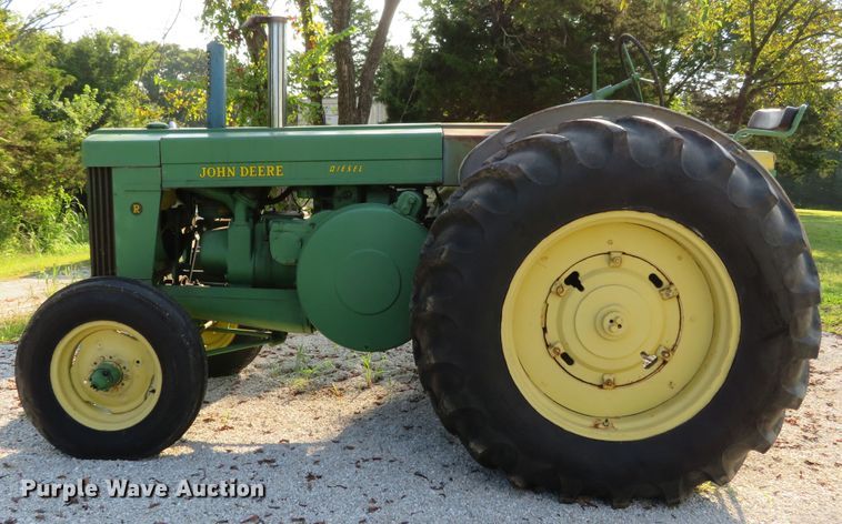 image for item GI9198 1954 John Deere R  tractor