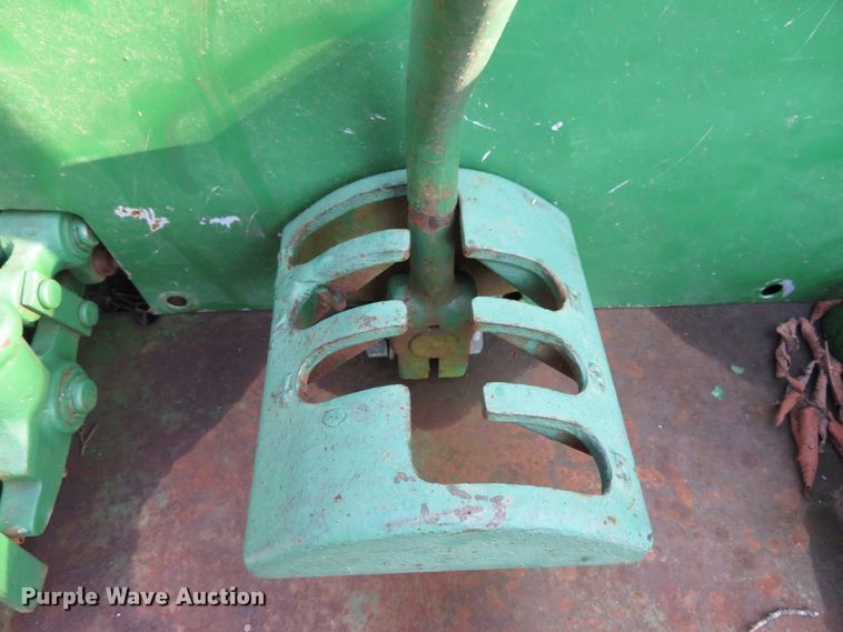 image for item GI9198 1954 John Deere R  tractor