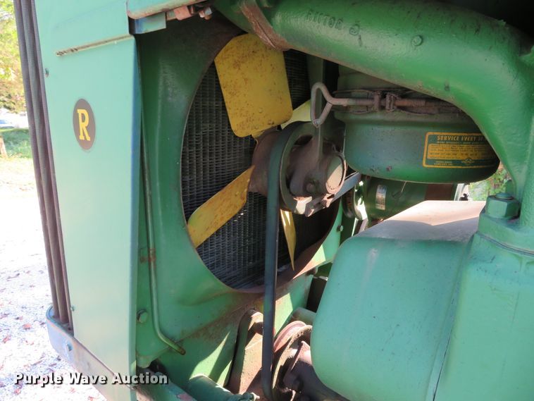 image for item GI9198 1954 John Deere R  tractor
